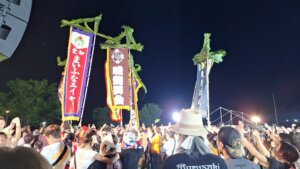 フィナーレーのガーエーは各団体が一緒になってカチャーシーの乱舞、最高潮に盛り上がります。